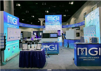 MGI 傘下のコンプリート・ゲノミクス社が ASHG 年次総会で米国進出の足掛かりとして次世代シーケンサー・プラットフォームを発表　　　　　新製品 3 システムを、2023 年に米国で発売予定